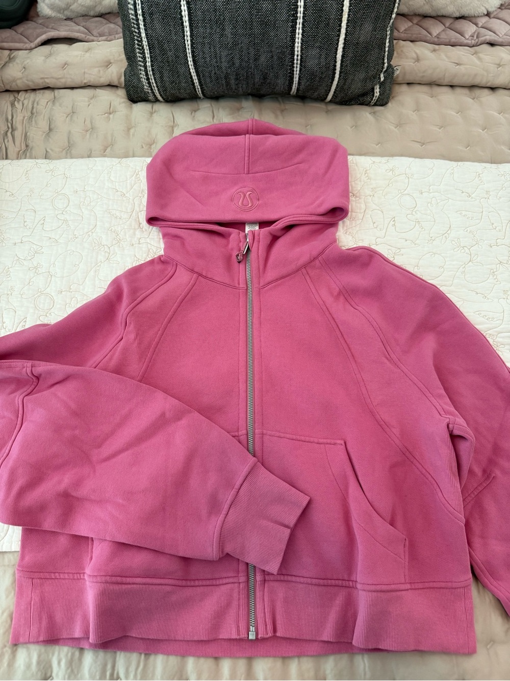 EUC Lululemon Scuba Full-Zip Hoodie M/L Pink Blossom